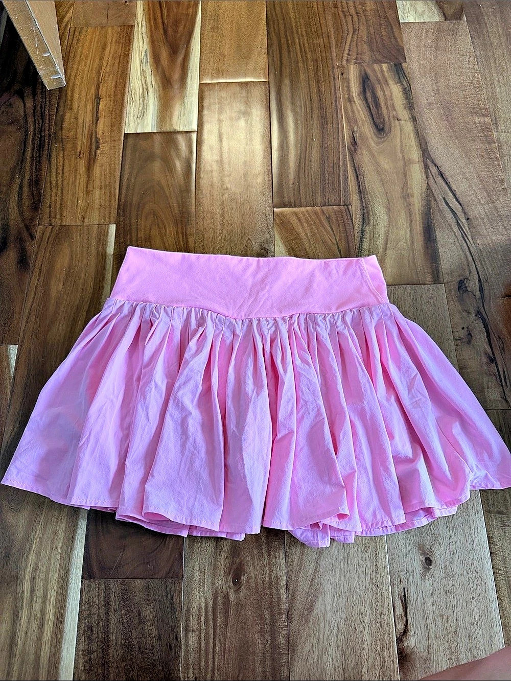 All in Motion Women's Woven High-Rise Pleated Skort Pink Large Like New